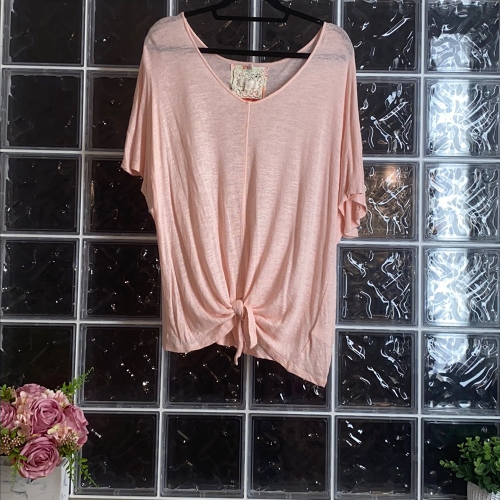 Coral short sleeve knit shirt